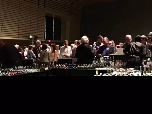640